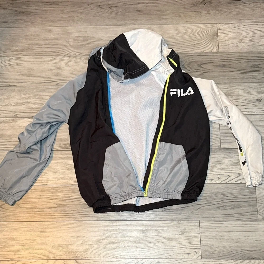 Vintage Fila Kids Hooded Windbreaker Full Zip Jacket Youth Size 10-12 Hoodie
